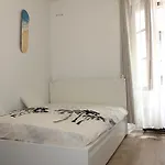 Le \